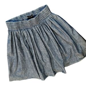 G43 Banana Republic Size 4 Blue Chambray A-Line Skirt